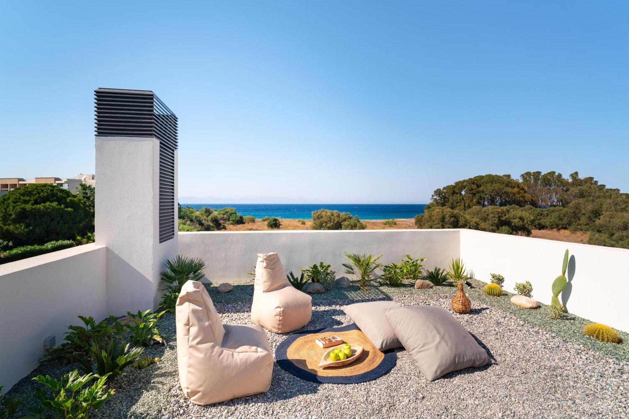 Momentum Villas Ialysós Eksteriør bilde